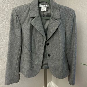 Harve Bernard grey pre loved blazer